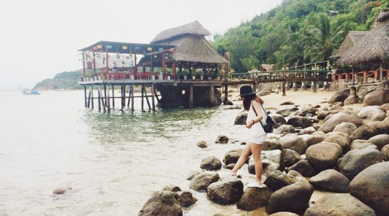 Bãi biển hoang sơ đà nẵng